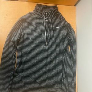 Nike Women’s Dri Fit 1/2 Zip Long Sleeve Running Top in Dark Gray- Size L